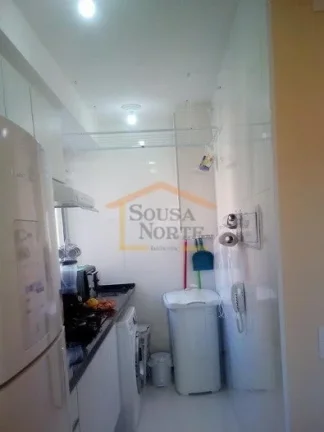 Imagem Apartamento com 39m², localizado no 1º andar, composto por 2 dormitórios, reformado recentemente,...