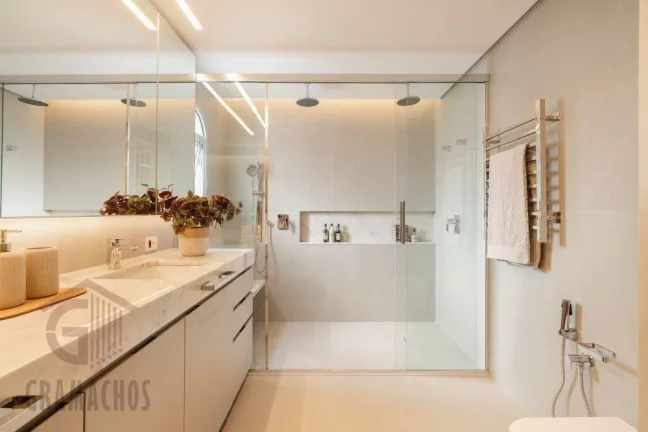 Imagem Apartamento de Alto Padrão com 270m² | Rua Bela Cintra no Jardim América