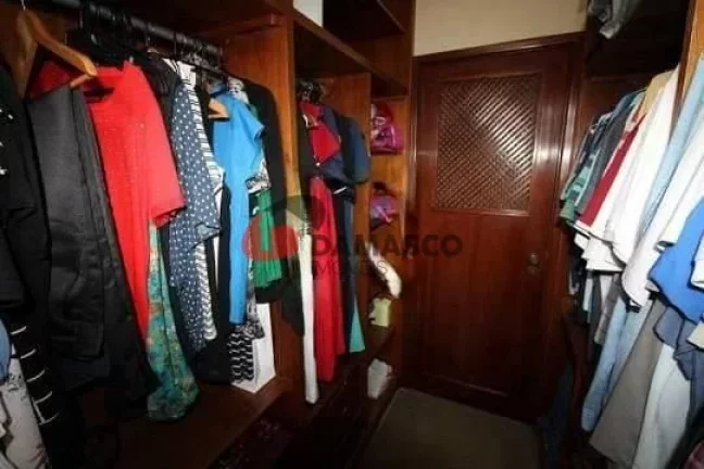 Imagem Sobrado à venda 3 Quartos, 1 Suite, 3 Vagas, 250M², Vila Alpina, São Paulo - SP