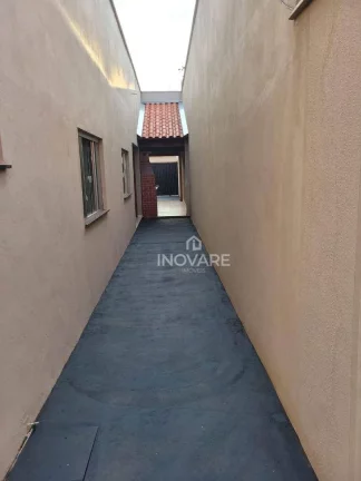 Imagem Casa com 2 dormitórios à venda, 93 m² por R$ 265.000,00 - Setor Buritys - Itumbiara/GO