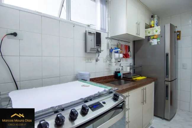 Imagem Apartamento Reformado para venda em Santa Cecília com 1 Dormitório ( quarto), 48m² e 1 Vaga de Garagem