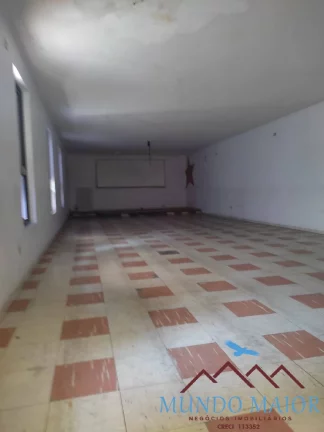 Imagem Sala comercial 210m2 - 6 banheiro - churasqueira -sala de reuniao