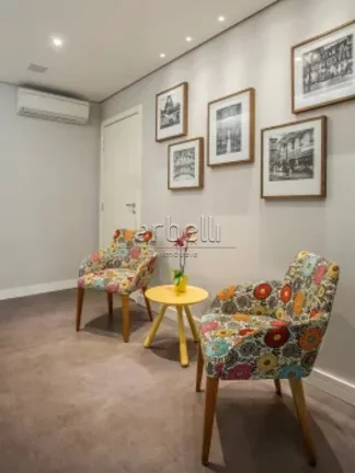 Imagem Conjunto comercial com 104 M². 2 salas comerciais totalizando a metragem com 2 banheiros, ar-condic...