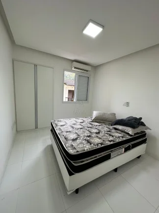 Imagem Casa de Condomínio na Enseada!