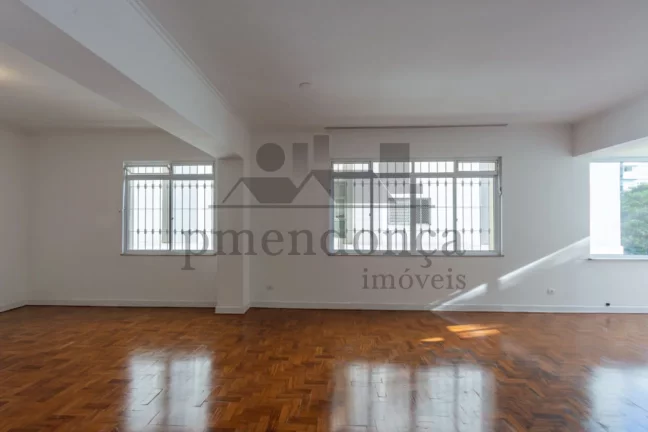 Imagem Apartamento ao lado Praça Buenos Aires com 200m², 3 quartos (1 suíte) e 1 vaga.
