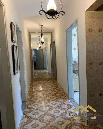 Imagem Casa a venda com 3 Quartos (1 Suíte) - Malota - Jundiaí/SP