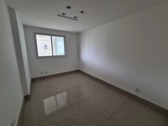 Imagem APARTAMENTO DE 4 QUARTOS NA PRAIA DA COSTA / ES