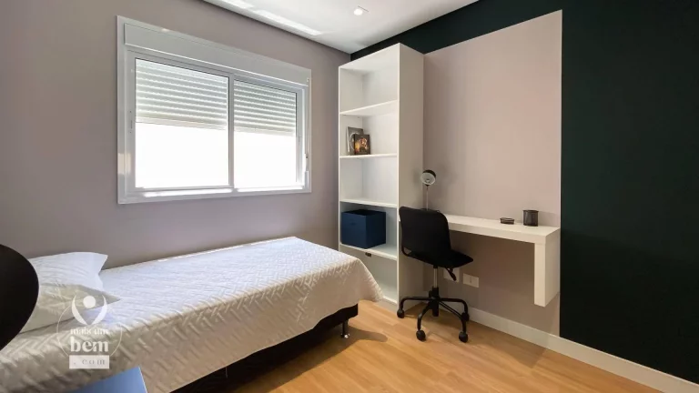 Imagem Venha morar em meio a natureza! Apartamento com 3 quartos (1 suíte), sacada com churrasqueira à venda por R$ 987.000 - Bacacheri - Curitiba/PR