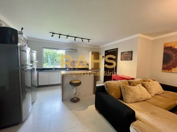 Imagem Excelente Casa em Condomínio Fechado à Venda no Bairro Vila Nova em Joinville. Casa de alto padrã...