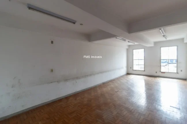 Imagem Locação de Prédio Comercial no Ipiranga com 800m² de Área