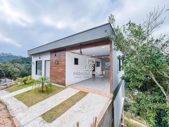 Imagem Casa à venda, 130 m² por R$ 690.000,00 - Albuquerque - Teresópolis/RJ