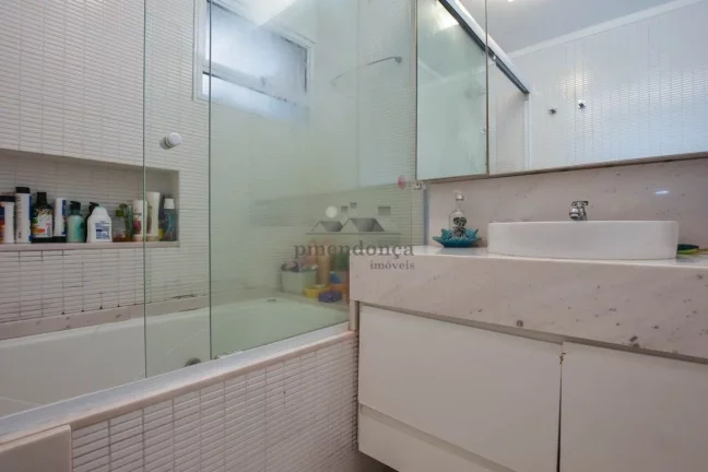 Imagem Apartamento à venda na Vila Madalena com 02 quartos e 1 vaga, 100m2