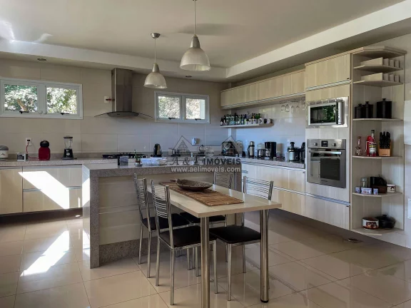 Imagem Casa Cond. Parque da Mantiqueira 4 Suítes – Santo Antônio do Pinhal