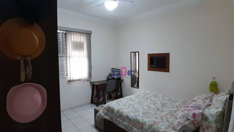Imagem Casa com 2 dormitórios e vaga demarcada à venda, 87 m² por R$ 660.000 - Ponta da Praia - Santos/SP