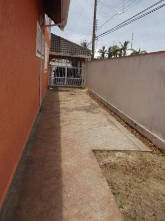 Imagem LINDO SOBRADO LADO PRAIA