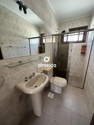 Imagem CASA EXCELENTE EM BAIRRO NOBRE