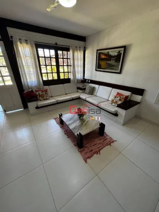 Imagem Venda de Casa de 2 Quartos com Suíte em Condomínio com Piscina – Armação dos Búzios, RJ