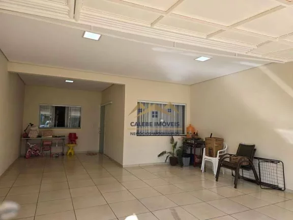 Imagem Casa com 3 dormitórios à venda
