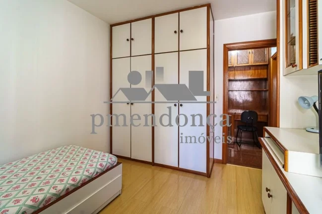 Imagem Apartamento em Perdizes com 127m², 3 quartos (1 suíte) e 2 vagas fixas.