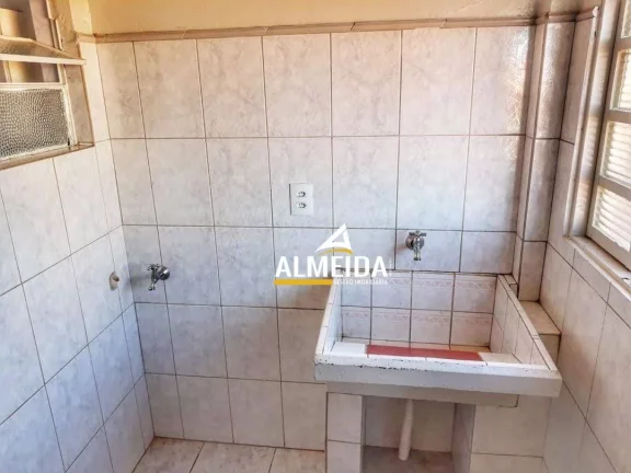 Imagem Casa com 4 dormitórios à venda, 189 m² por R$ 490.000,00 - Vila Elizabeth (BNH) - Rio Claro/SP