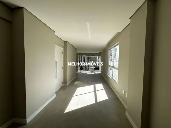 Imagem Apartamento à Venda com 02 Suítes Localizado na 2ª Quadra Mar de Balneário Camboriú - SC