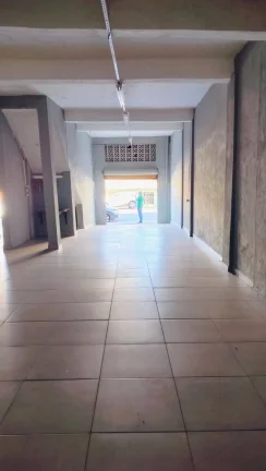Imagem Salão comercial para locação na Av. José Gomes