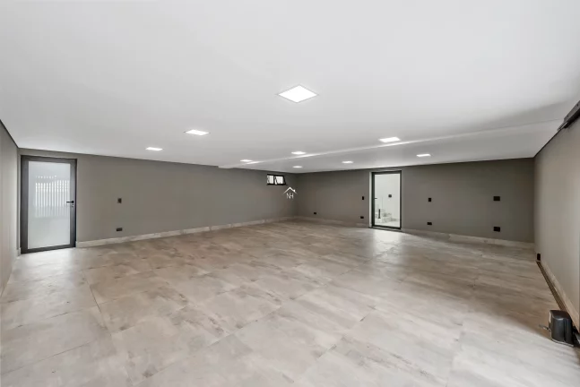Imagem Casa em condomínio na granja viana com 4 suítes, espaço gourmet c/churrasqueira , 6 vagas, despensa, área para funcionário, piscina privativa