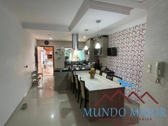 Imagem Sobrado Impecável com 4 Vagas e Acabamento de Primeira!