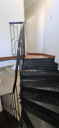 Imagem Casa Sobrado em Vila Morangueira, Maringá/PR