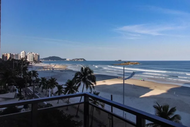 Imagem Apartamento com 4 dormitórios à venda, 200 m² por R$ 1.600.000,00 - Pitangueiras - Guarujá/SP