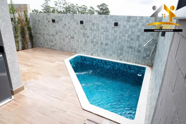 Imagem Casa NOVA e DECORADA à venda no condomínio Via Verde em Caucaia do Alto - Batelli Imóveis