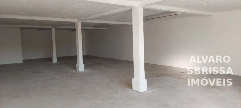 Imagem Galpão comercial com 700 m2 mais 200 m2 no subsolo para locação no B São Luíz em Itu SP localização perfeita para comércios em geral ou igrejas