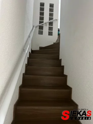 Imagem Casa Comercial para Locação na Penha de França - São Paulo-SP: 5 Quartos, 5 Suítes, 4 Vagas, 500m² de Área