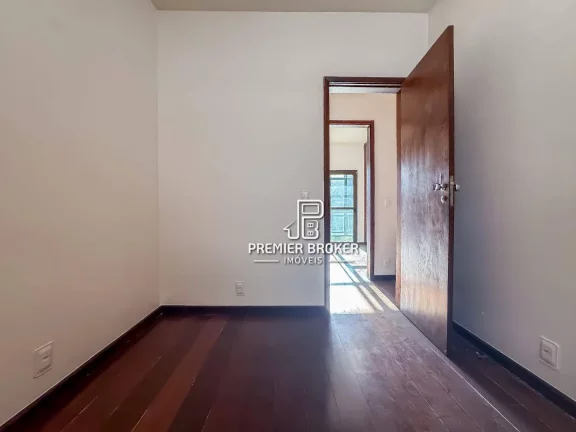 Imagem Apartamento à venda, 119 m² por R$ 650.000,00 - Várzea - Teresópolis/RJ