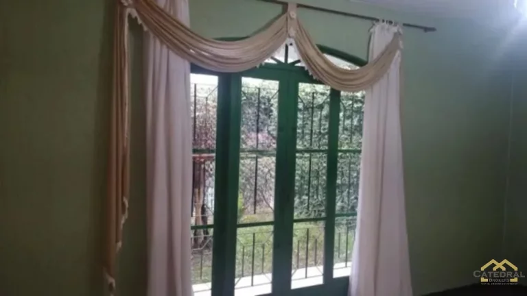 Imagem Casa térrea com 2 quartos e 2 vagas cobertas à venda - Vila Liberdade - Jundiaí