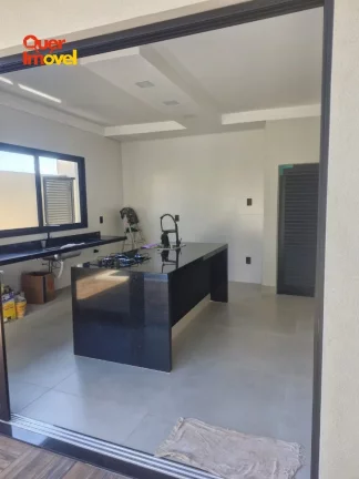 Imagem Casa em condomínio na cidade de Ribeirão Preto-SP: 3 suítes, 4 banheiros, 4 vagas. Conheça a Ilha das Acácias!