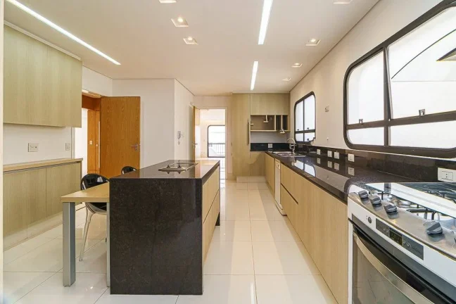 Imagem Apartamento REFORMADO, 292m no Jardim Paulista-São Paulo-SP