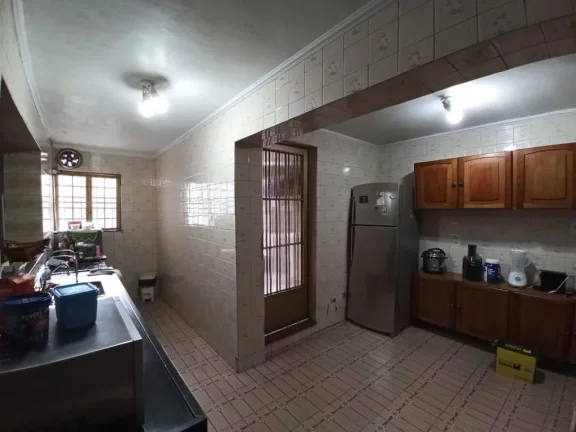 Imagem Sobrado com 5 dormitórios à venda, 502 m² por R$ 1.200.000,00 - Centro - Poá/SP