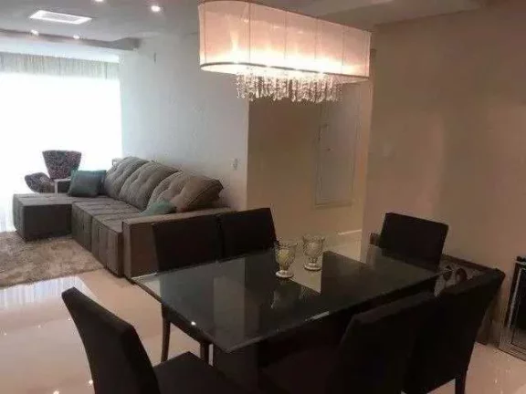 Imagem Apartamento mobiliado com 3 dormitórios sendo 3 suítes e 3 vagas de garagem em Balneário Camboriú/SC