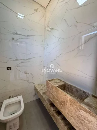 Imagem Casa com 3 dormitórios à venda, 170 m² por R$ 1.000.000,00 - Residencial beira Rio I - Itumbiara/GO