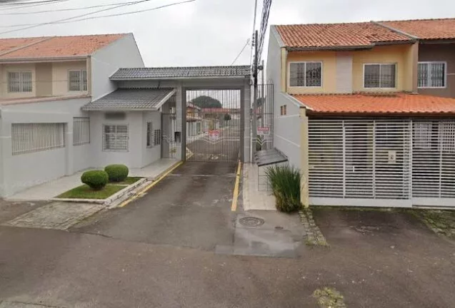 Imagem Sobrado com 3 dormitórios no Cajuru - Condomínio Fechado