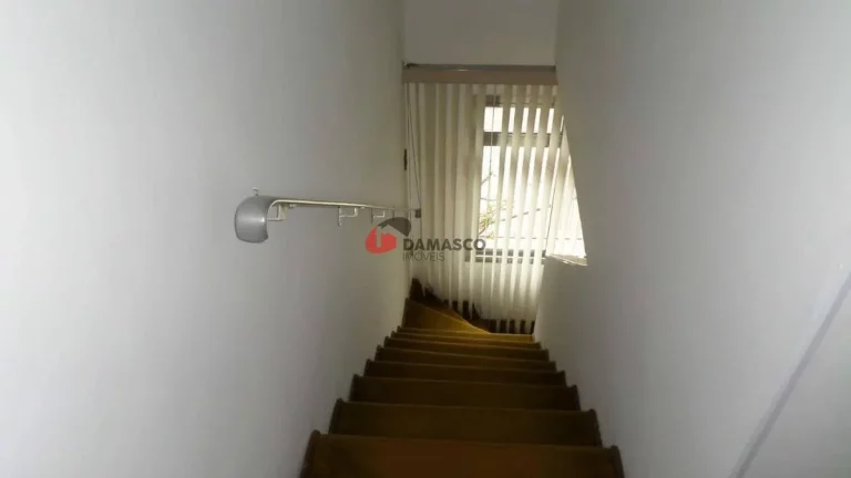 Imagem Sobrado à venda 3 Quartos, 2 Vagas, 215M², Jardim Guairaca, São Paulo - SP