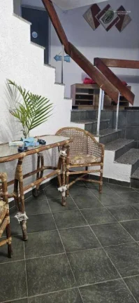 Imagem Casa com 3 dormitórios à venda, 272 m² por R$ 995.000 - Balneário Flórida - Praia Grande/SP