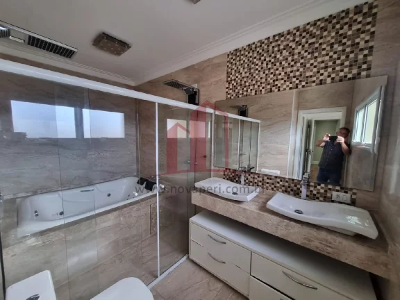 Imagem Casa de Luxo em Condomínio - 3 suítes, 5 banheiros, 5 vagas, 239m² - Franco da Rocha, Villa Verde.