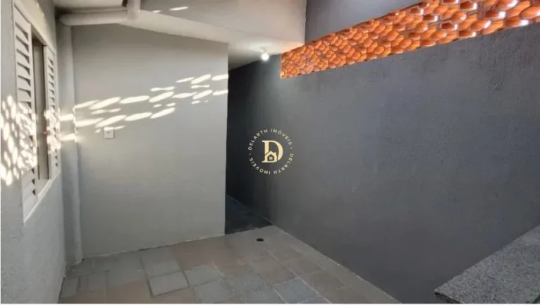 Imagem Casa - Conjunto Residencial Trinta e um de Março - 2 Dormitórios (1 suíte) - 80m