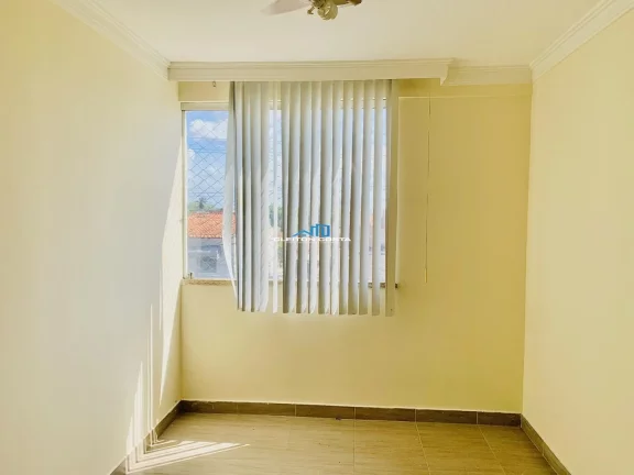 Imagem Apartamento para Locação em Feira de Santana, São João, 3 dormitórios, 2 banheiros, 1 vaga