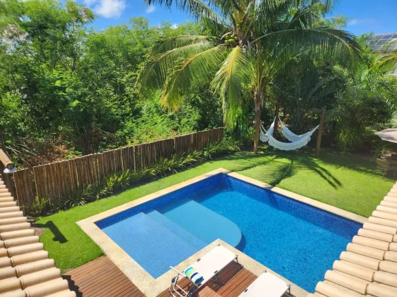 Imagem Casa em condomínio à venda na Praia do Forte em Mata de São João-BA