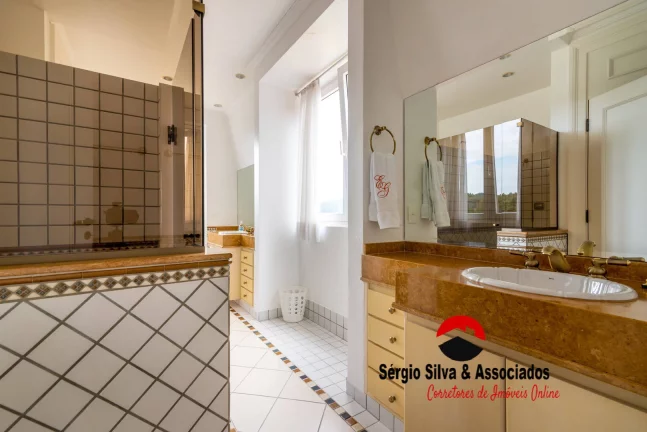 Imagem Ampla Casa a Venda Com 07 Suítes, Área Nobre no Alto do Vila Inglesa.
