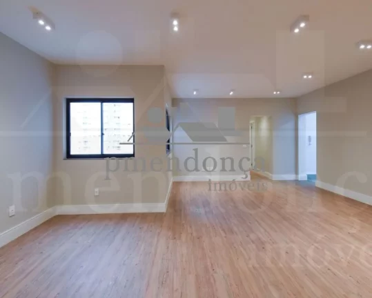 Imagem Apartamento com 3 quartos,1 suite, 2 vagas, 140 m²
