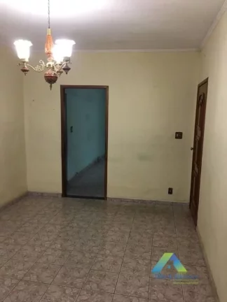 Imagem São Bernardo Do Campo Casa 300 metros, com EDICULA , 2 dormitórios, 2 vagas ótima localização e valor !!!